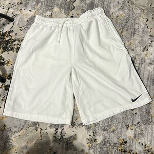Nike Men’s shorts S